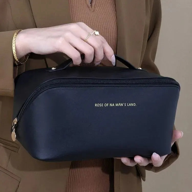 Luxury Makeup Organizer Bag β Travel Cosmetic Case