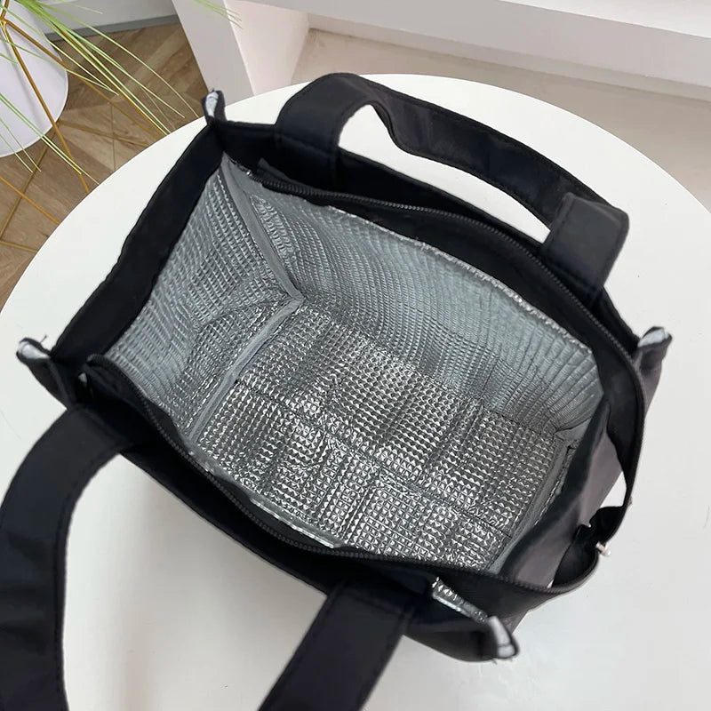 🍱 Large Capacity Insulated Lunch Bag