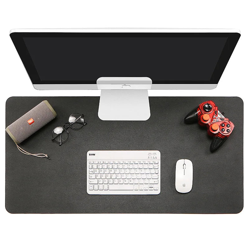 EdgeMat – Large Leather Desk Cover