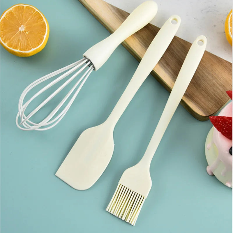 3-Piece Silicone Baking Set – Spatula, Beater & Brush