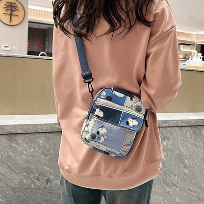 2025 New Cartoon “Snoop” Creature Shoulder Bag