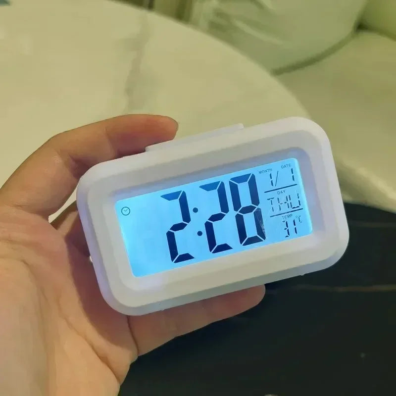 NeoDesk™ – LED Alarm & Calendar Clock