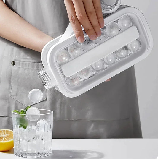 GlacierGrip – Portable Ice Mold for Travel & Home