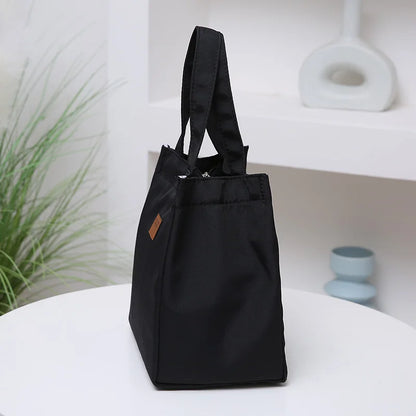 🍱 Large Capacity Insulated Lunch Bag