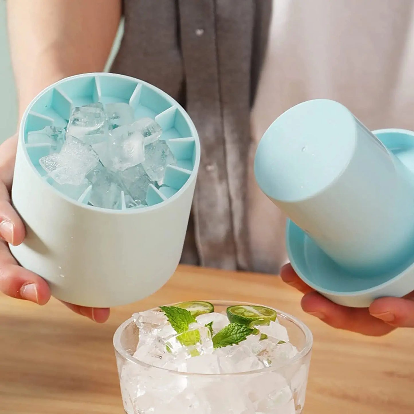 ❄️ ChillFlex – Silicone Round Ice Cube Mold